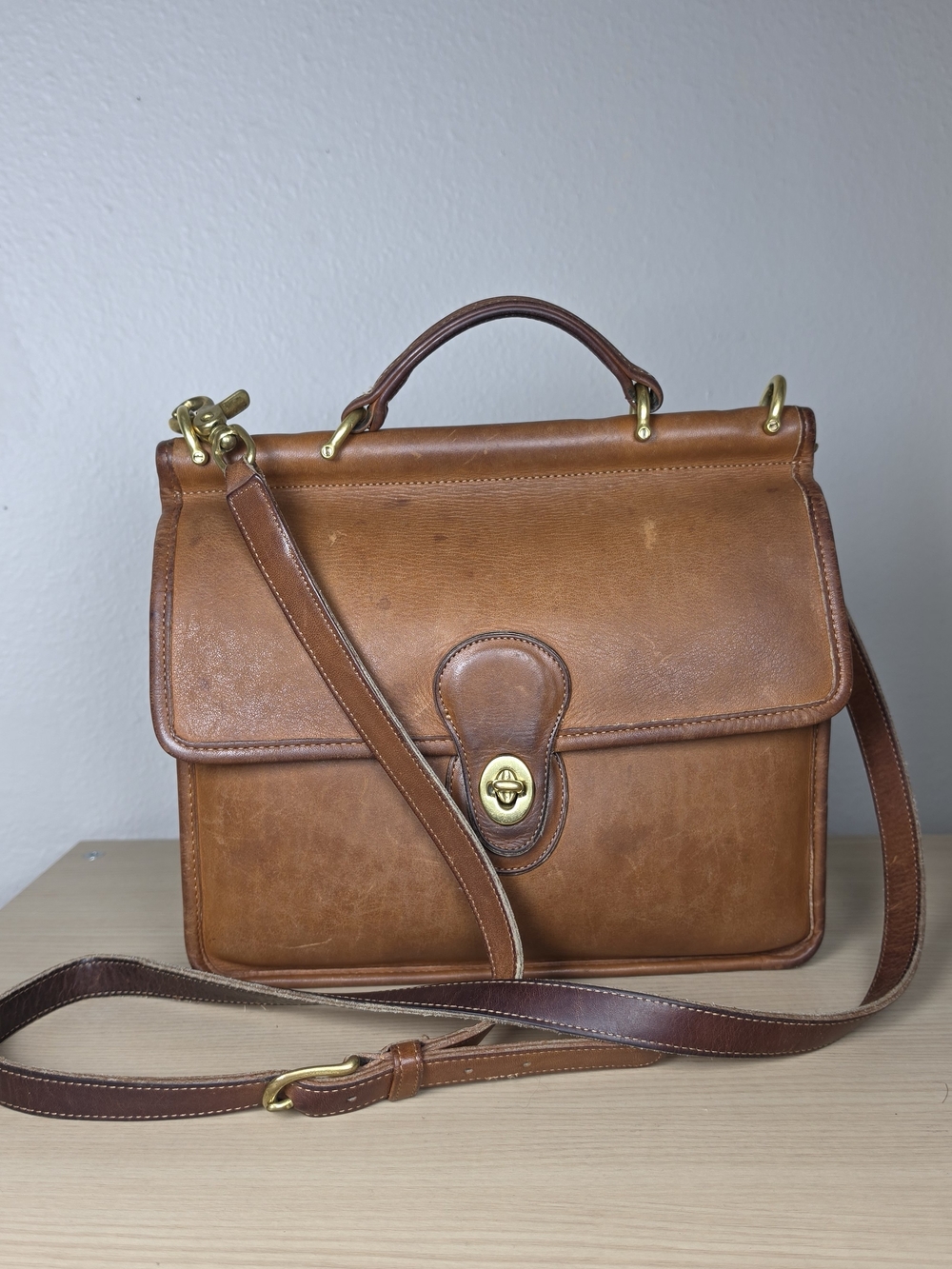 Coach Willis Bag 0809-343 British Tan Leather Vintage Top Handle Crossbody​